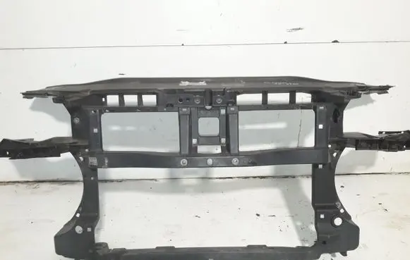 Volkswagen PASSAT B6 Radiator support slam panel 701010081