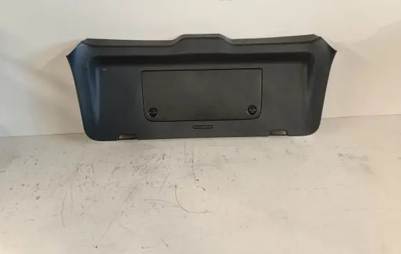 Porsche Cayenne (9Y0 9Y3) Tailgate/boot lid cover trim 9Y0867926A 9Y0867926