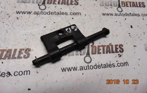 Mercedes-Benz A W168 Tailgate/trunk/boot hinge