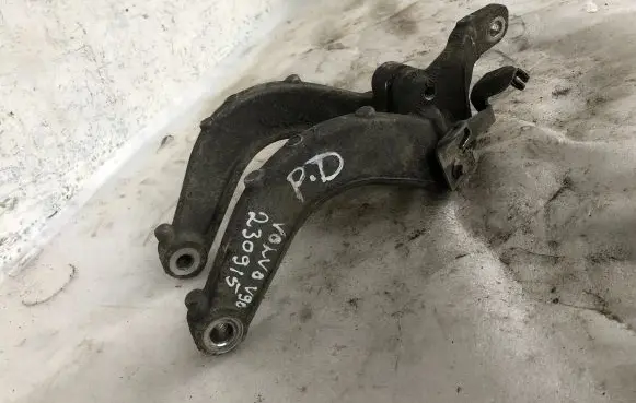 Volvo S90, V90 Front lower control arm/wishbone 31681721