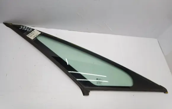 Opel Zafira C Front triangle window/glass 