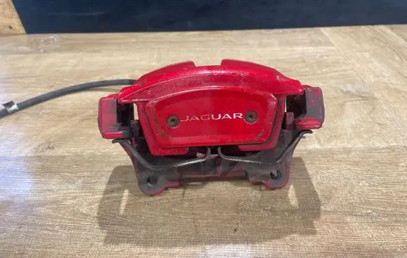 Jaguar F-Pace Front brake caliper HK832B557AD