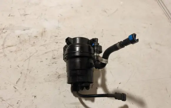 Foton Tunland V7 V9 Fuel filter housing P111000000233