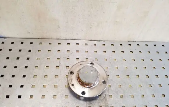 Volkswagen Up Rear wheel hub