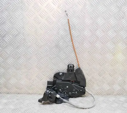 Mercedes-Benz C W206 Front door lock A1770032899 A2067230400