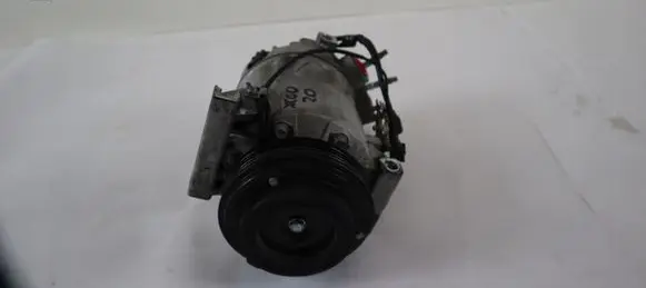Volvo XC60 Air conditioning (A/C) compressor (pump) 7SE17