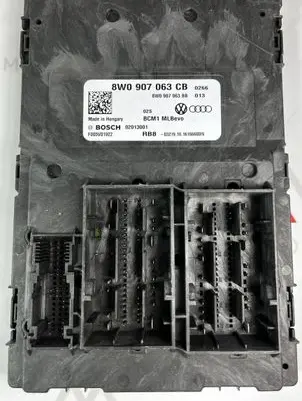 Audi A4 S4 B9 Comfort/convenience module 8W0907063CB 8W0907063BB