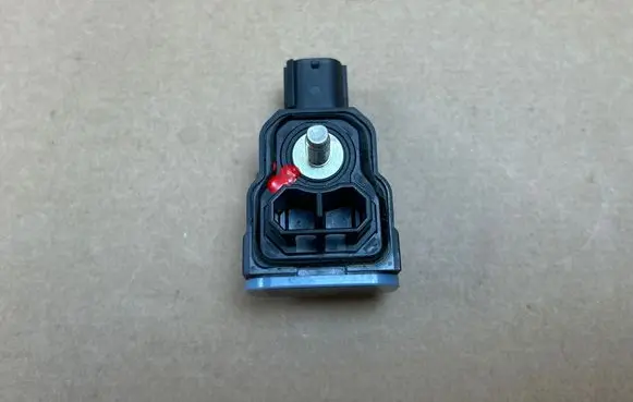 Toyota C-HR I Airbag deployment crash/impact sensor 8983AF4010