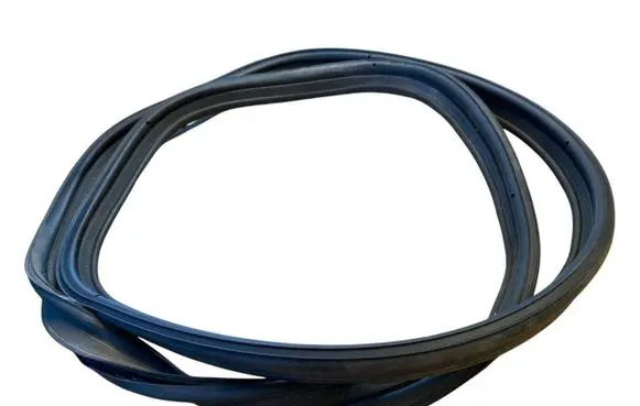 Alfa Romeo 166 Seal rubber (tailgate) 