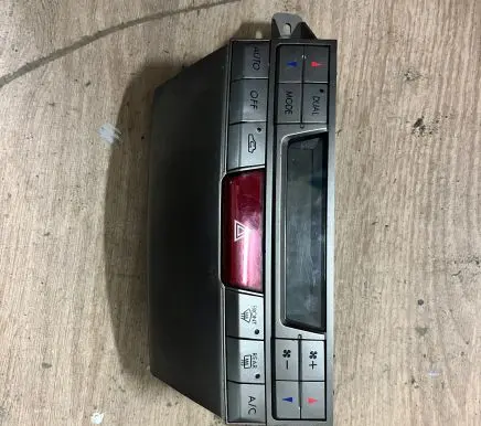 Subaru Outback Climate control unit A2C53283934