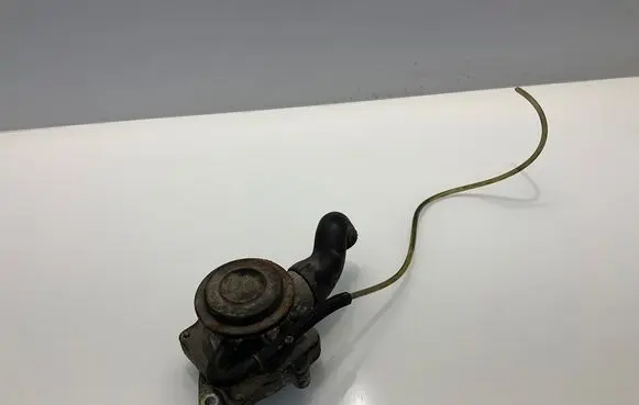 Mercedes-Benz CLS C219 Turbo solenoid valve