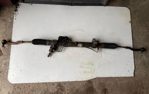 Nissan Pathfinder R51 Steering rack 9709448