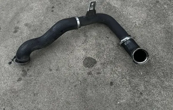 KIA Ceed Intercooler hose/pipe 282562U000 282572U001