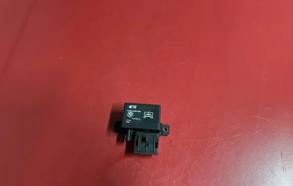BMW X5 F15 Coolant fan relay 9198302