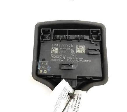 Audi A5 Door control unit/module 4M0959795E 4M0959795C