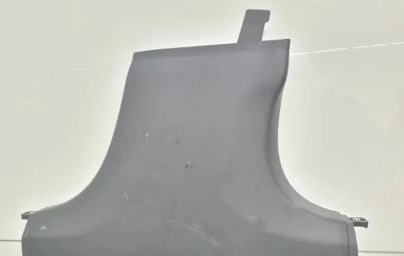 Polestar 2 (B) pillar trim (bottom) 31651894