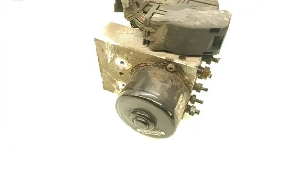 Volvo XC90 ABS Pump P30793444