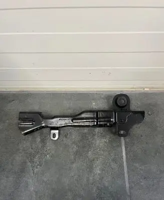 Renault Clio V Other engine bay part 140490878R