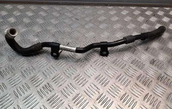 Porsche Panamera (970) Engine coolant pipe/hose 97010604400