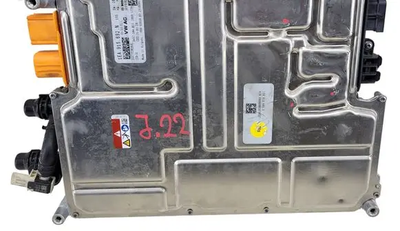 Volkswagen ID.3 Battery charger (optional) 1EA915692N.Kolumb