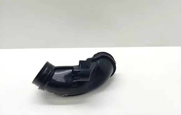 BMW 5 F10 F11 Intercooler hose/pipe 8512284 11128512284