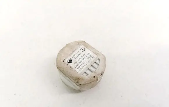 Mercedes-Benz E W211 Interior temperature sensor a2118300572