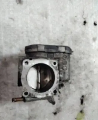 Audi A4 S4 B6 8E 8H Throttle valve