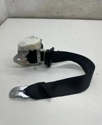 BMW 6 F12 F13 Rear seatbelt 722644203