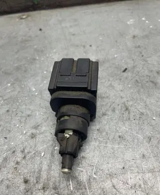 Skoda Fabia Mk2 (5J) Brake pedal sensor switch 6Q0945511