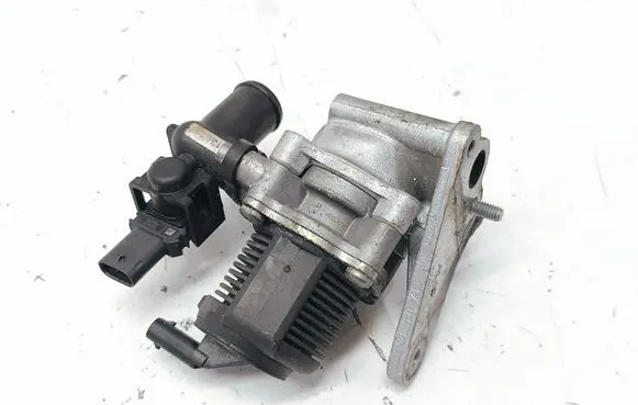 Audi Q5 SQ5 EGR valve 06H131097C