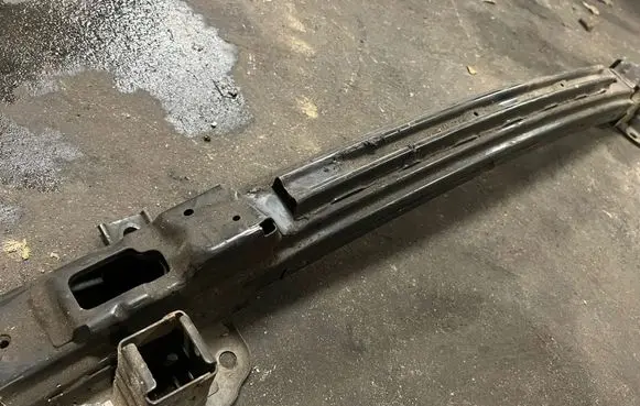 Hyundai Santa Fe Front bumper cross member