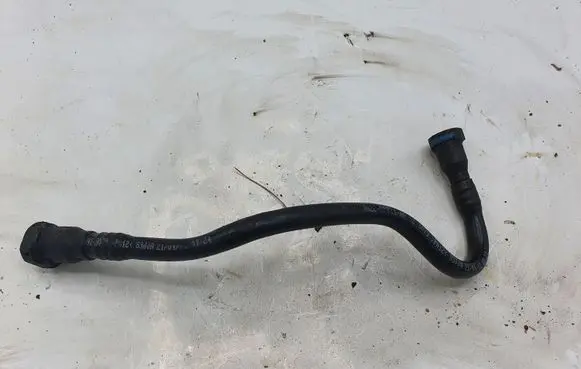 Land Rover Range Rover Sport L320 Fuel line pipe AH229P924AA