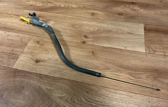 Mazda 3 I Oil level dip stick 