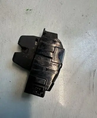 Peugeot 207 Tailgate/trunk/boot lock/catch/latch 9660403980