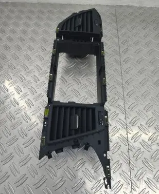 Seat Leon (5F) Dash center air vent grill 5F1819110D
