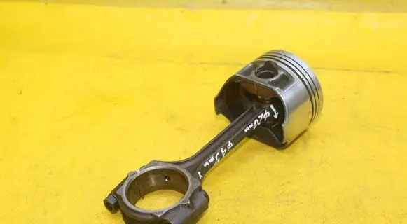 Suzuki Swift II Piston with connecting rod 69G0