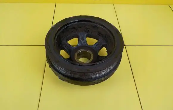 Mercedes-Benz CLK A209 C209 Timing belt tensioner pulley 2HTR39