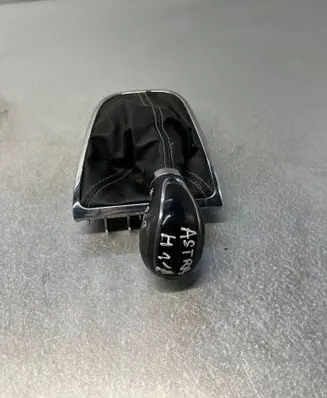 Opel Astra J Gear shift switch/knob GM55565906
