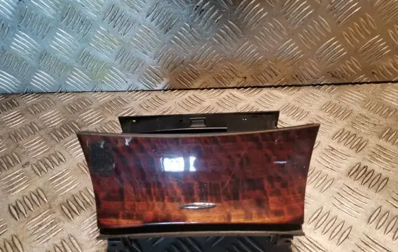 Mercedes-Benz E W211 Car ashtray 2118100430 A2118100430