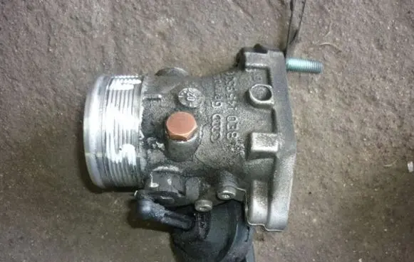 Mitsubishi Colt Engine shut-off valve 