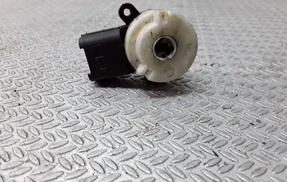 Toyota Avensis T250 Ignition lock contact 