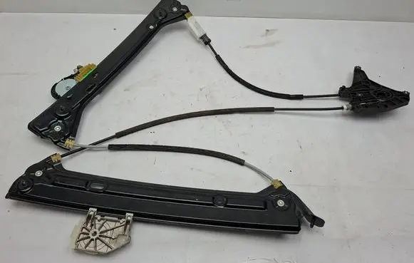 BMW 2 F22 F23 Front door window regulator with motor 7268447