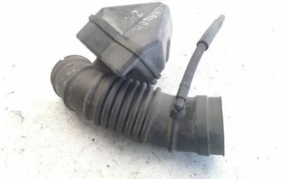 Mitsubishi Grandis Air intake hose/pipe Mr993560