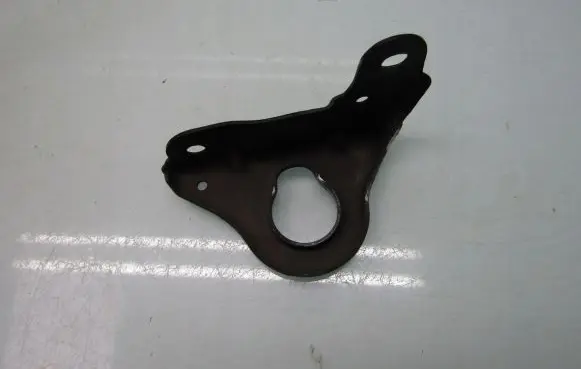 KIA Rio Radiator mount bracket