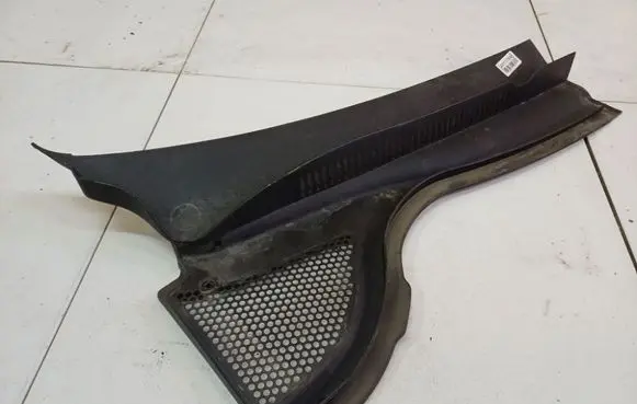 Volkswagen PASSAT CC Wiper trim 3C8819404
