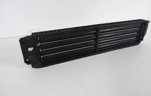 Audi A3 8Y Intercooler air guide/duct channel 2Q0122323A