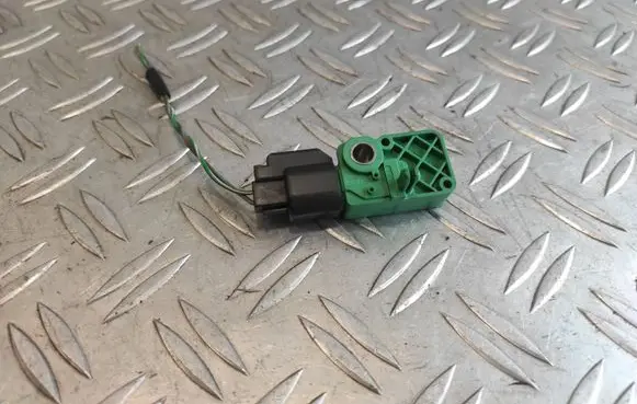 Volvo XC60 Airbag deployment crash/impact sensor 28401206001