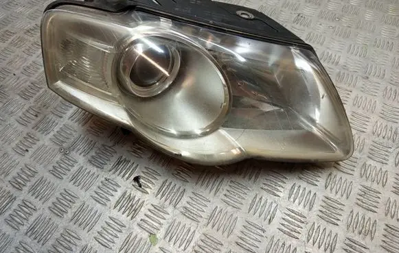 Volkswagen PASSAT B6 Headlight/headlamp 3C0941006J