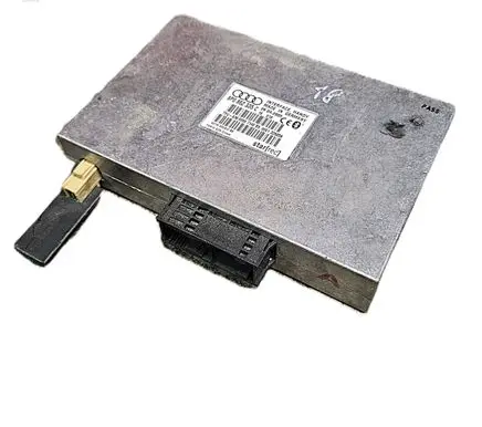 Audi A3 S3 8P Bluetooth control unit module 8P0862335C 4V1N00051CB5