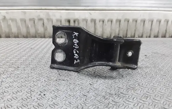 Ford Focus Tailgate/trunk/boot hinge